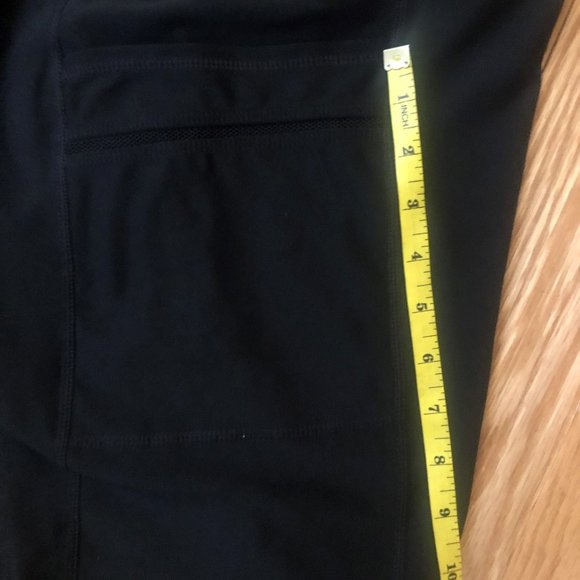 New  with tags  Nola collection addition Elle Athletic Shorts - Picture 12 of 15